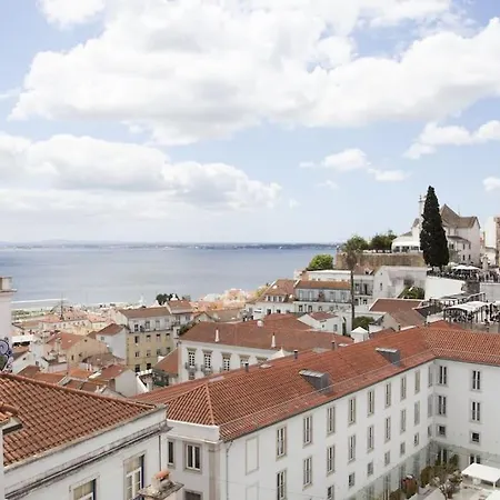 Apartment 'sao Vicente Iii'- Eco-studio, French Balcony&view *